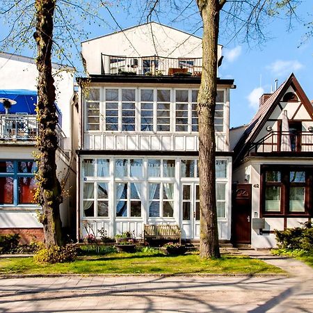 Ferienwohnungen -Am Strom 41- In Warnemuende Rostock Bagian luar foto
